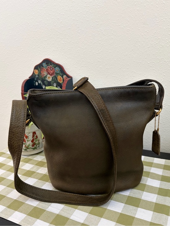 Coach Handbags - Vintage 1995 Coach Sonoma Bucket Crossbody - Error Creed